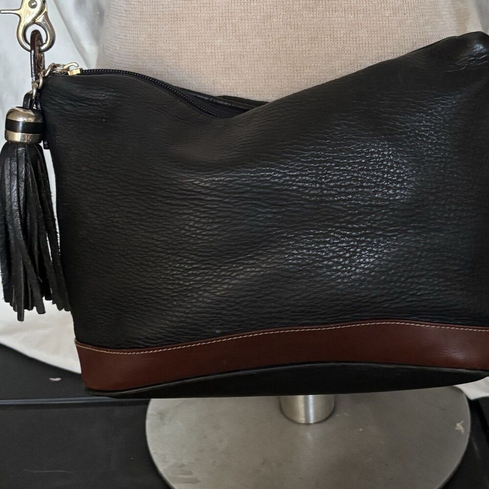 Tignanello Black Pebbled Leather Crossbody Bag Brown Trim Shoulder Purse. - Picture 7 of 11
